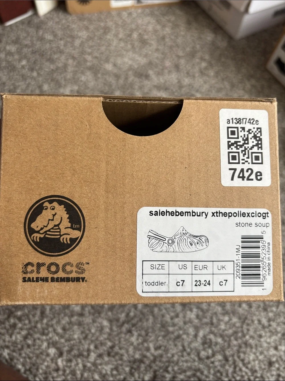 CROCS X Salehe Bembury collab Kids Sculpted Foam Clog in Beige